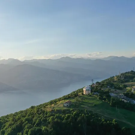 Apartamento Costabella Immerso Nella Natura Brenzone sul Garda